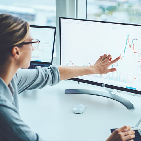 woman pointing at monitor illustration